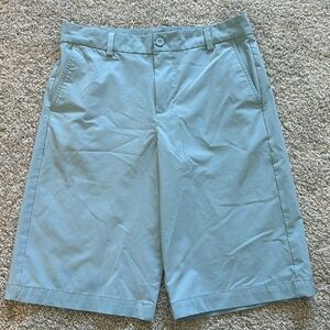 Vineyard vines boys Performance Size 18 light blue shorts